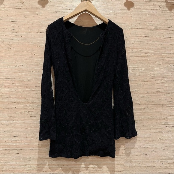 Nightcap Lace Backless Dress - Picture 7 of 10